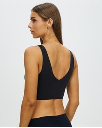 Calvin Klein - Invisibles Comfort Lightly Lined V-Neck Bralette