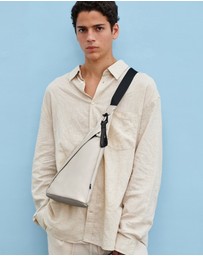 Gaston Luga - Spläsh - Sling Crossbody Waterproof Travel Carry Bag