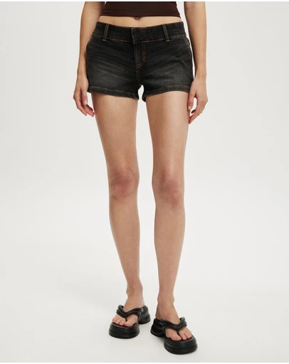 Cotton On - Micro Low Tailored Shorts