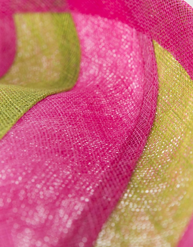 Max Alexander - Large Multicolor Plate Racing Fascinator Racing Fascinator