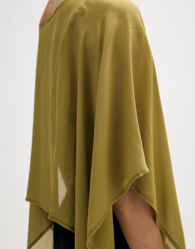 Minima Esenciales - Eavan Drape Top