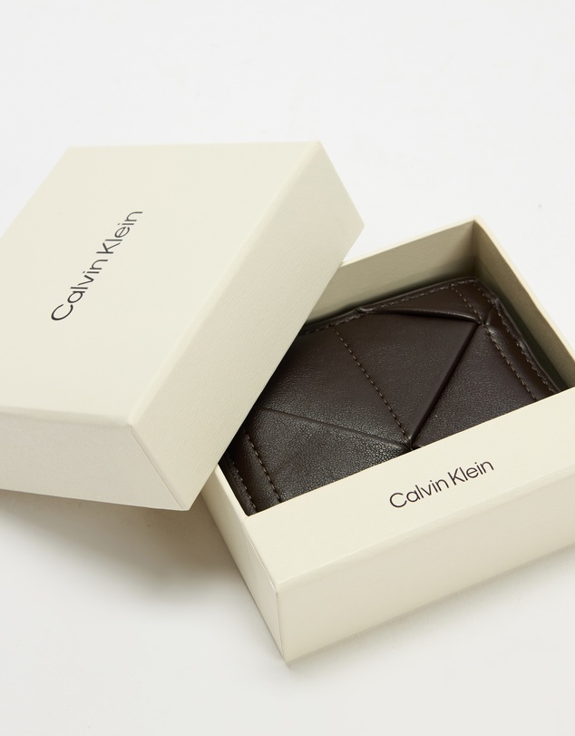 Calvin Klein - Woven Cardcase Pouch on Chain