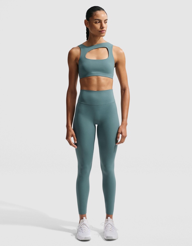 Nike - Dri-FIT Zenvy Bra
