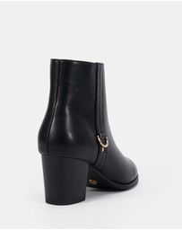 Novo - Dour Ankle Boots
