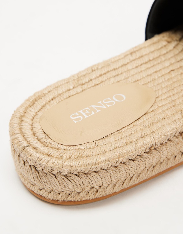 Senso - Isobel I