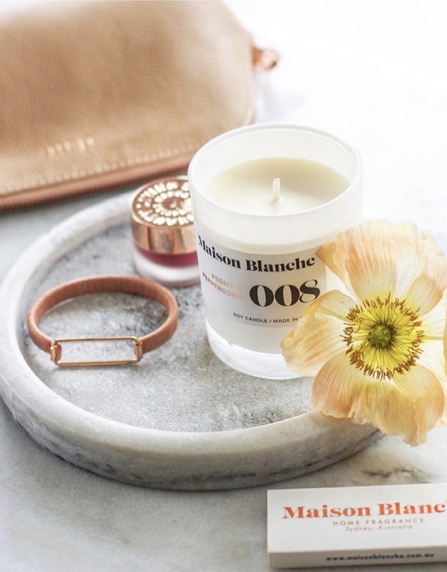 Maison Blanche - 008 Peony & Peppercorn - Medium Candle