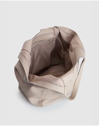 Evity - Nala Tote Bag