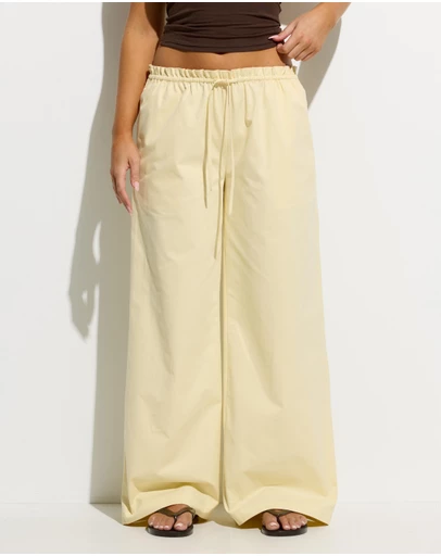 Dazie - Gazelle Relaxed Pull On Pants