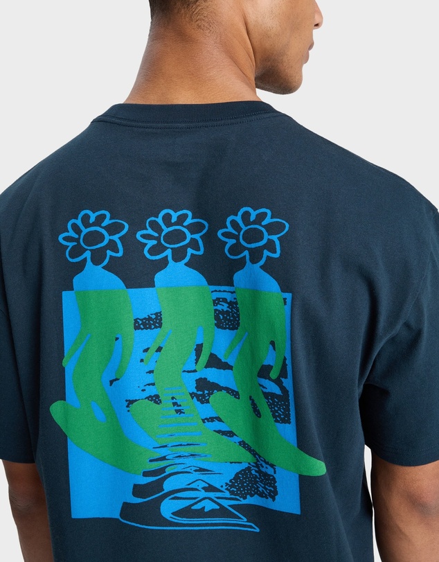 Quiksilver - Mens Sunflowers Surfing T-Shirt