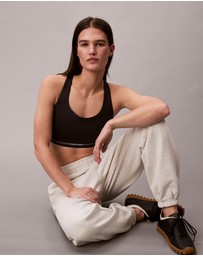 Calvin Klein - Quick-Dry Medium-Impact Sports Bra