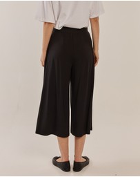 Betty Basics - Crystal Crop Jogger