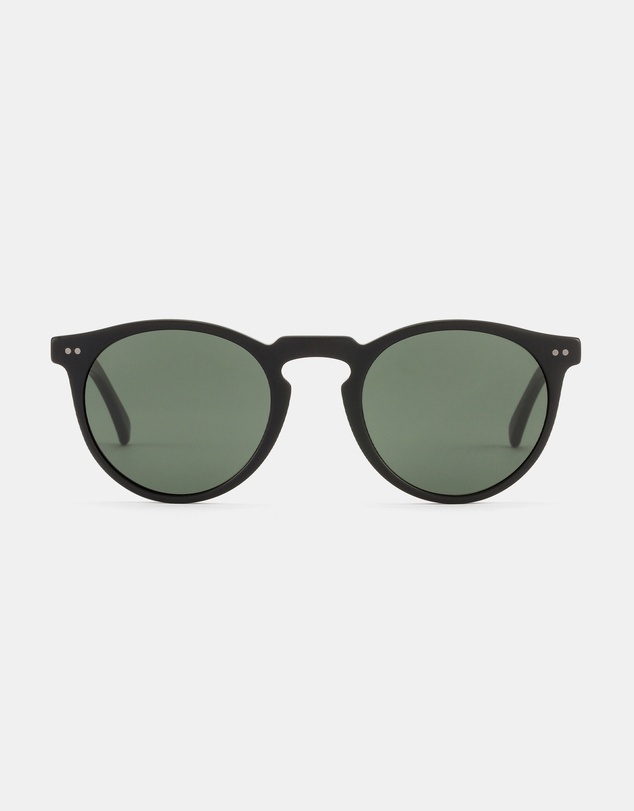 Otis - Omar - Polarised