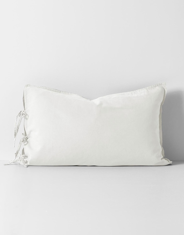 Aura Home - Maison Vintage Pillowcase