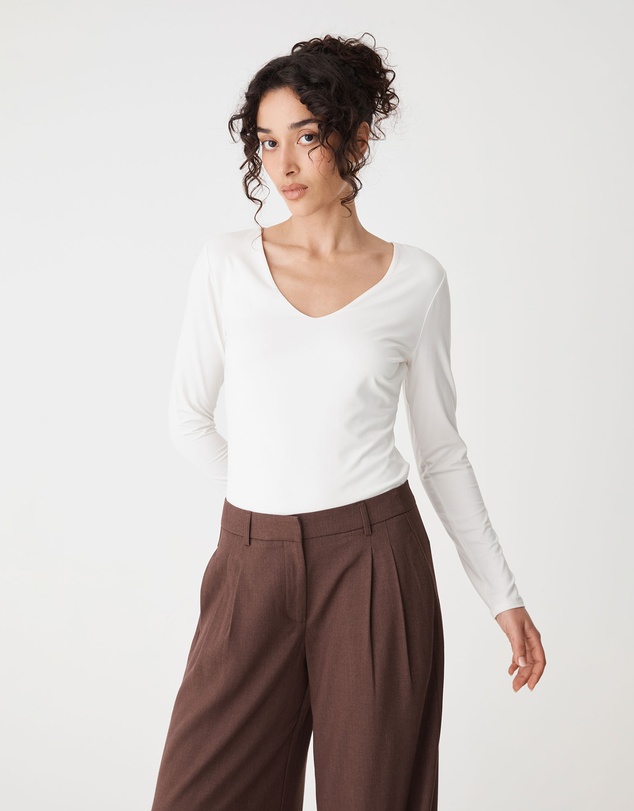 Forcast - Isla V-Neck Bamboo Top
