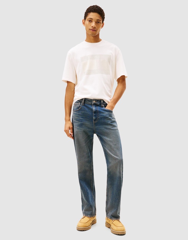 Tommy Jeans - 90s Distressed Flag Tee