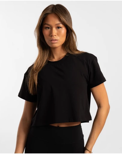 Active Basics - Cropped Tee