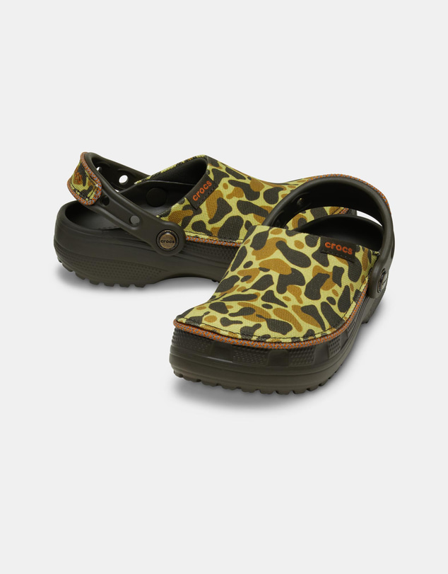 Crocs - Classic Crafted Camo Clogs - Kids