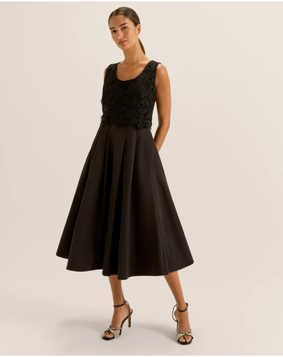 Review - Bloom Midi Dress