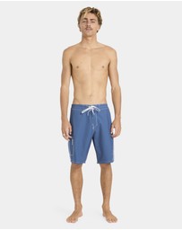 Billabong - Mens Piped Pro Performance 20