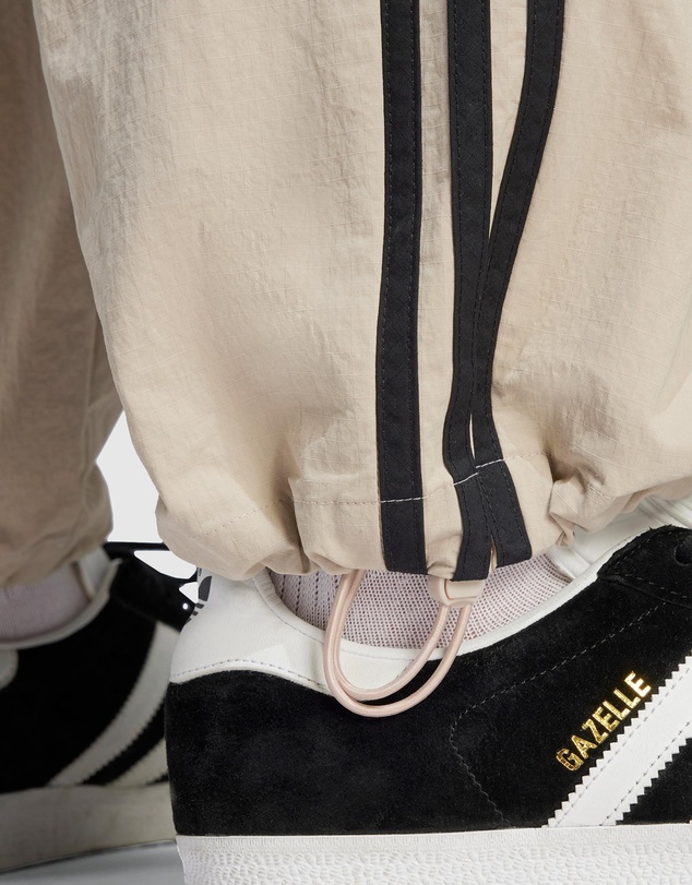 adidas Originals - Adicolor Classics 3-Stripes Cargo Pants