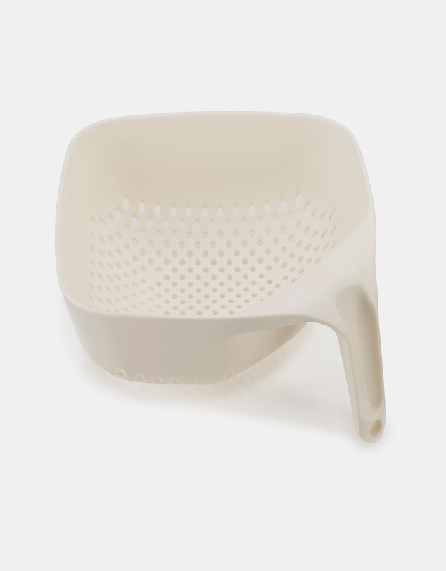 Joseph Joseph - Square Colander, Medium (White)