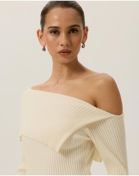 Tussah - Chloe Off Shoulder Knitted Midi Dress