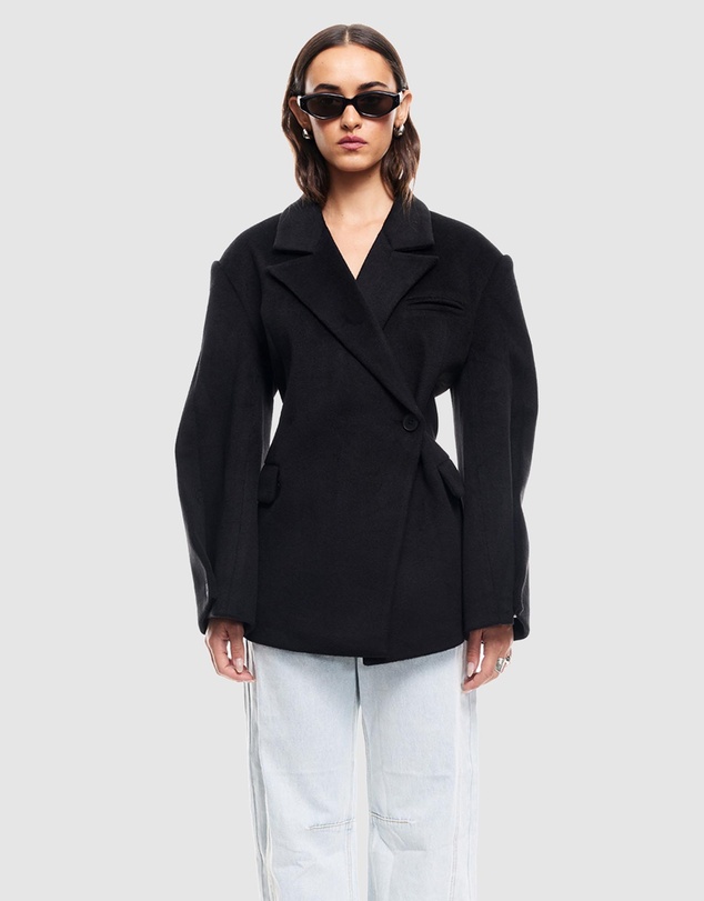 Lioness - Heart Shaped Coat