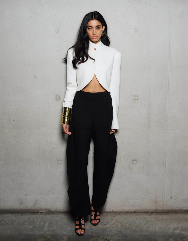 Carla Zampatti - Ivory Crepe Crop Jacket