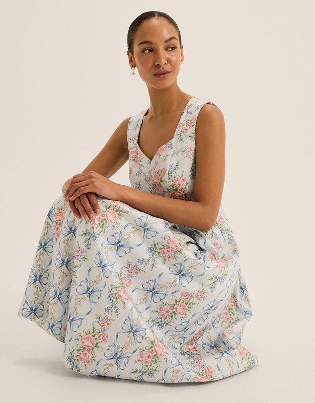 Review - Marie Floral Dress