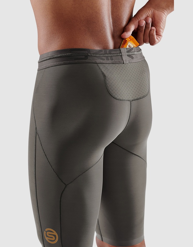 SKINS - SKINS Compression Men's Series-5 Running/Gym Half Tight Charcoal
