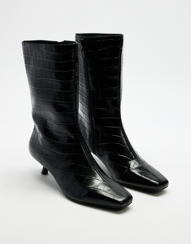 AERE - Maria Leather Kitten Heel Boots