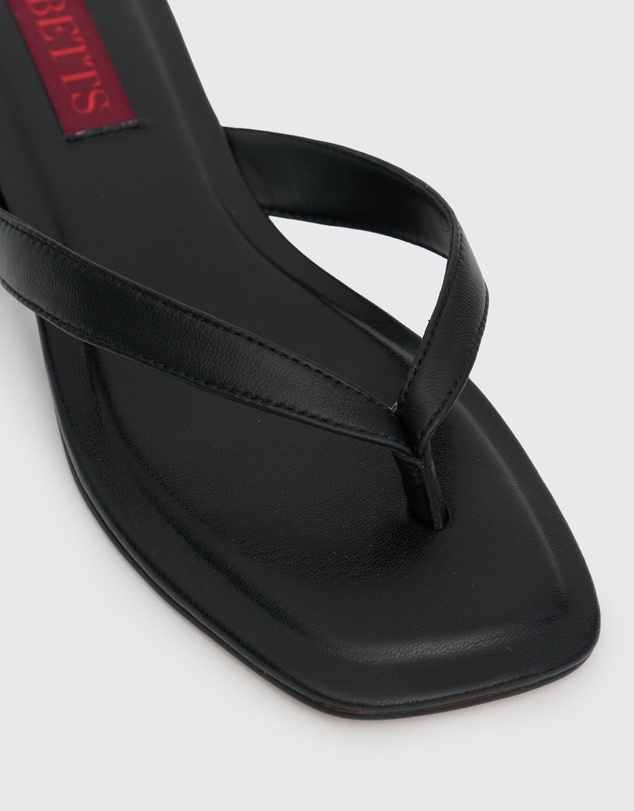 Betts - Travis Thong Sandals