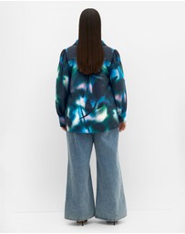 City Chic - Plus size Hayley Haze Print Shirt - deep ocean