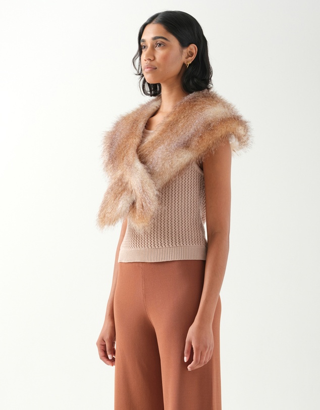 Unreal Fur - Changes Scarf