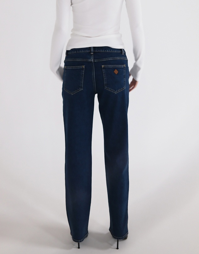 Abrand - 95 Straight Jeans - ICONIC EXCLUSIVE
