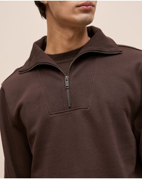 Trenery - Half Zip Sweat in Coffee Bean