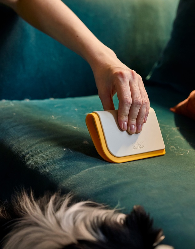 Joseph Joseph - CleanTech™ 3-in-1 Pet Hair Cleaning Tool
