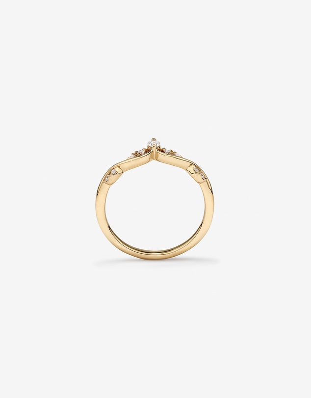 Michael Hill - 0.12 Carat TW Diamond Contoured Wedding band in 14kt Yellow Gold