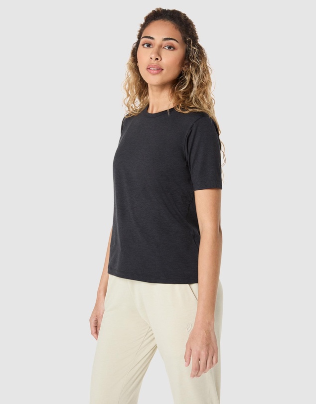 ASICS - Refined Texture Short Sleeved Top - Women's