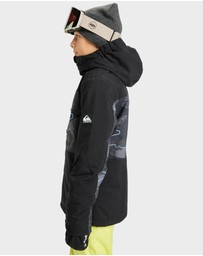 Quiksilver - Boys 8 to 16 Side Hit Print Insulated Jacket