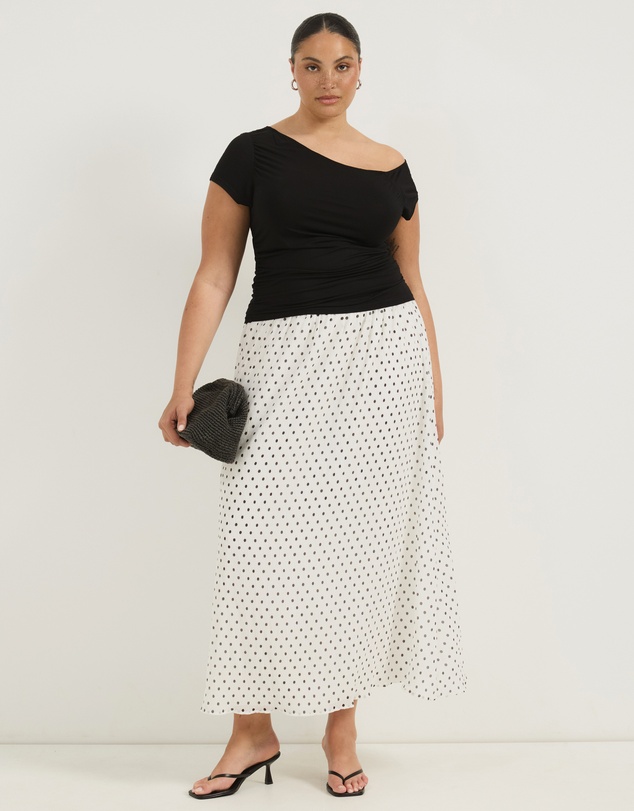 Atmos&Here Curvy - Plisse Maxi Skirt