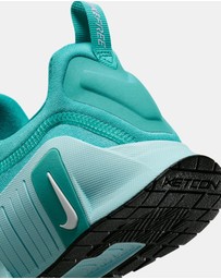 Nike - Free Metcon 6 - Women's