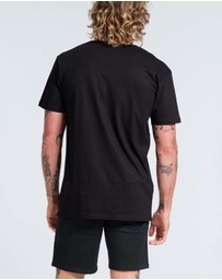 DVNT - Propaganda Tee