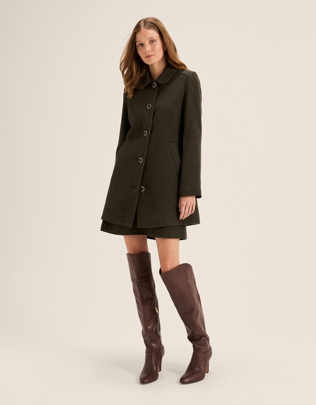 Review - Maisel Swing Coat