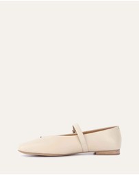 Jo Mercer - April Casual Flats