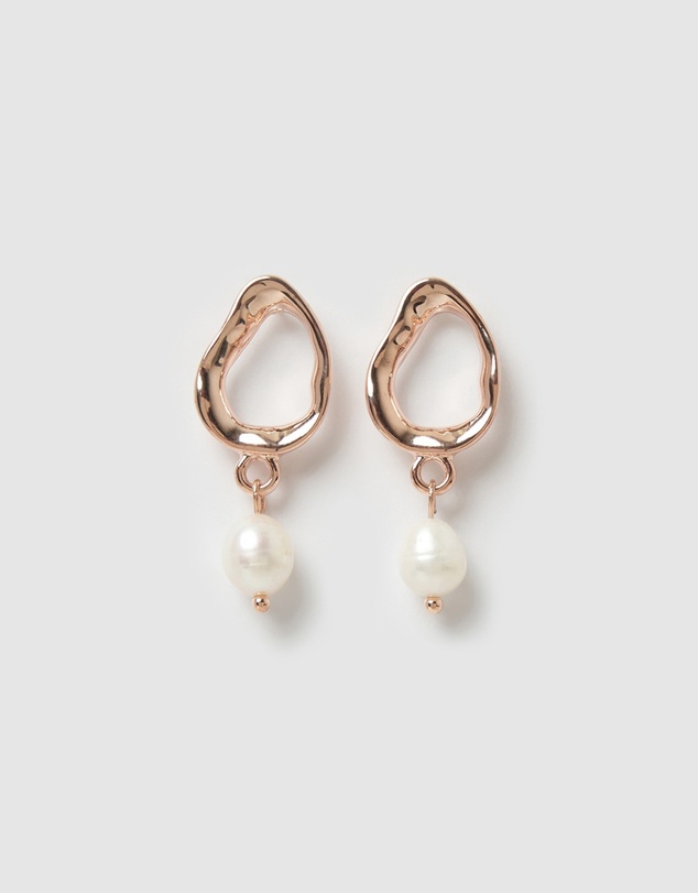 Izoa - Forbidden Earrings
