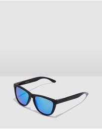 Hawkers Co - HAWKERS - Polarized Black Clear Blue ONE RAW Sunglasses for Men and Women UV400