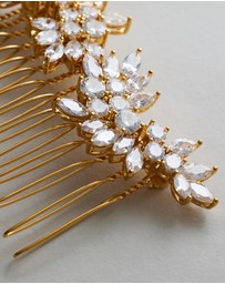 Stephanie Browne - Kitty Comb