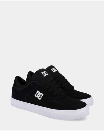 BLACK/WHITE