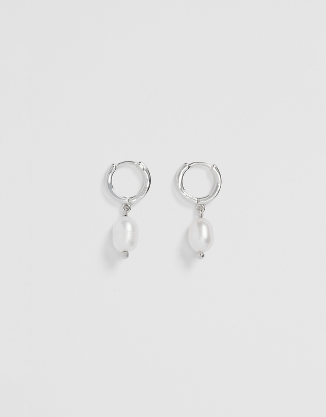 Country Road - Ava Mini Pearl Hoop Earring